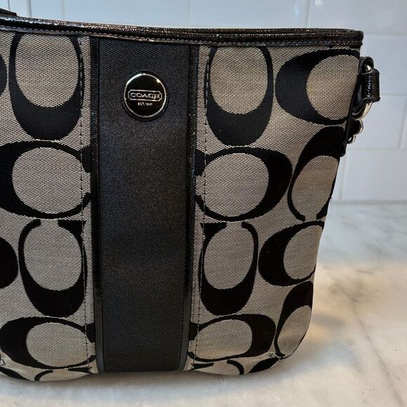Coach Crossbody Bag Purse Handbag Signature Stripe Swing Pack Messenger Bag - Picture 3 of 16
